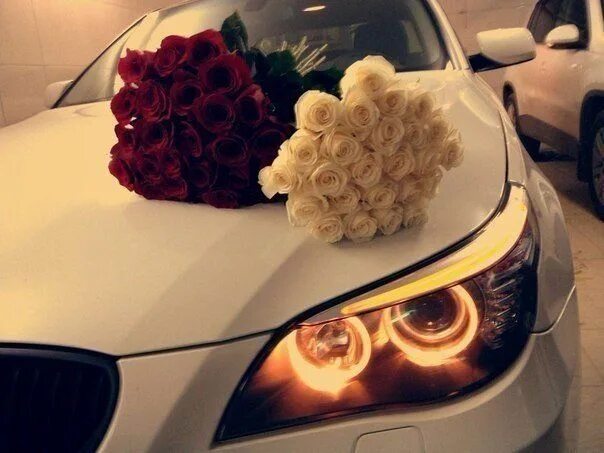 Pin on Машини Luxury flowers, Flowers bouquet, Bmw wallpapers