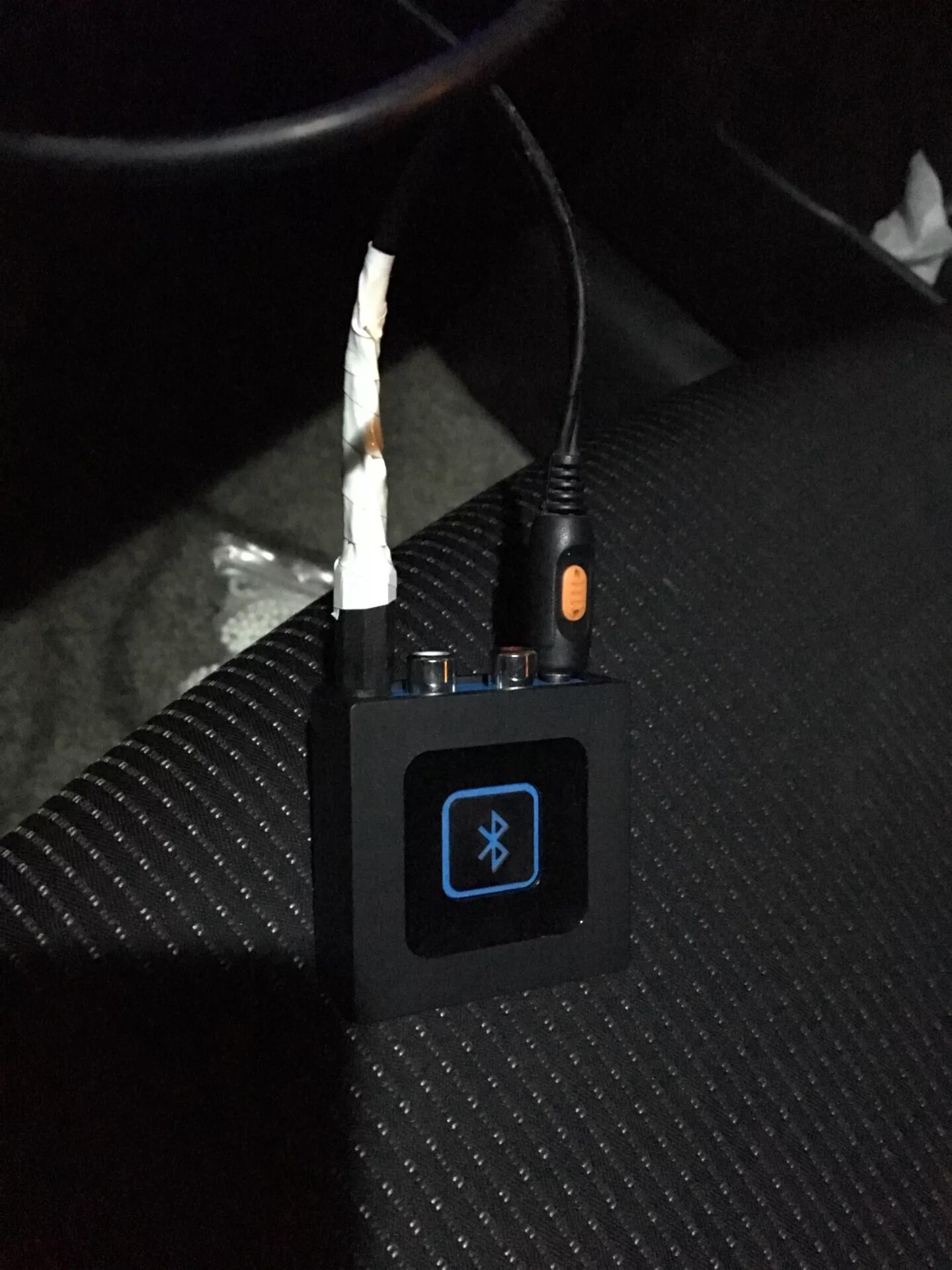 Блютуз адаптер на Лансер 10. Logitech Bluetooth Audio Adapter Лансер 10. Адаптер aux Lancer. Блютуз адаптер аукс BT. Блютуз для автомагнитолы aux