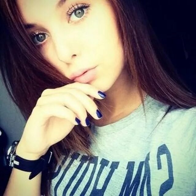 Картинки на аву для девушек лет
