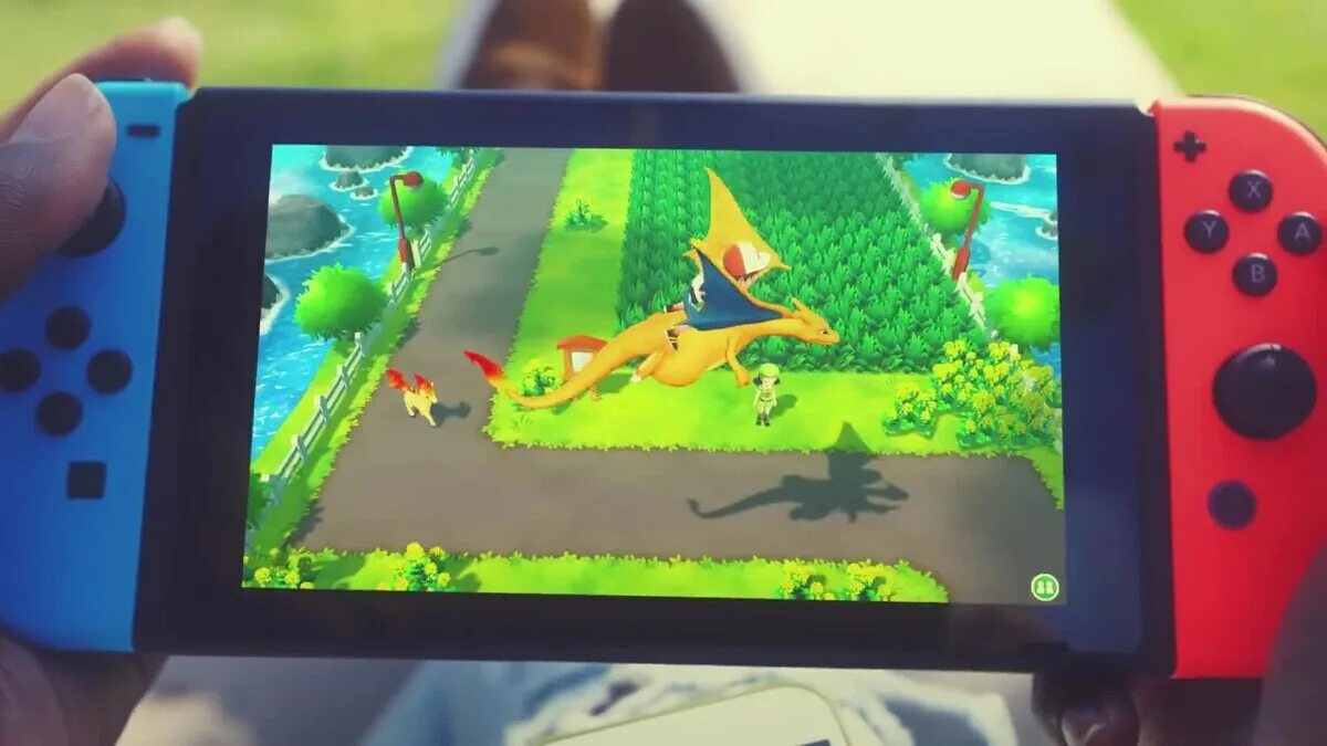 Go nintendo switch. Нинтендо свитч покемон. Покемон игра на Нинтендо. Pokemon на Нинтендо свитч. Покемон го на Нинтендо свитч.