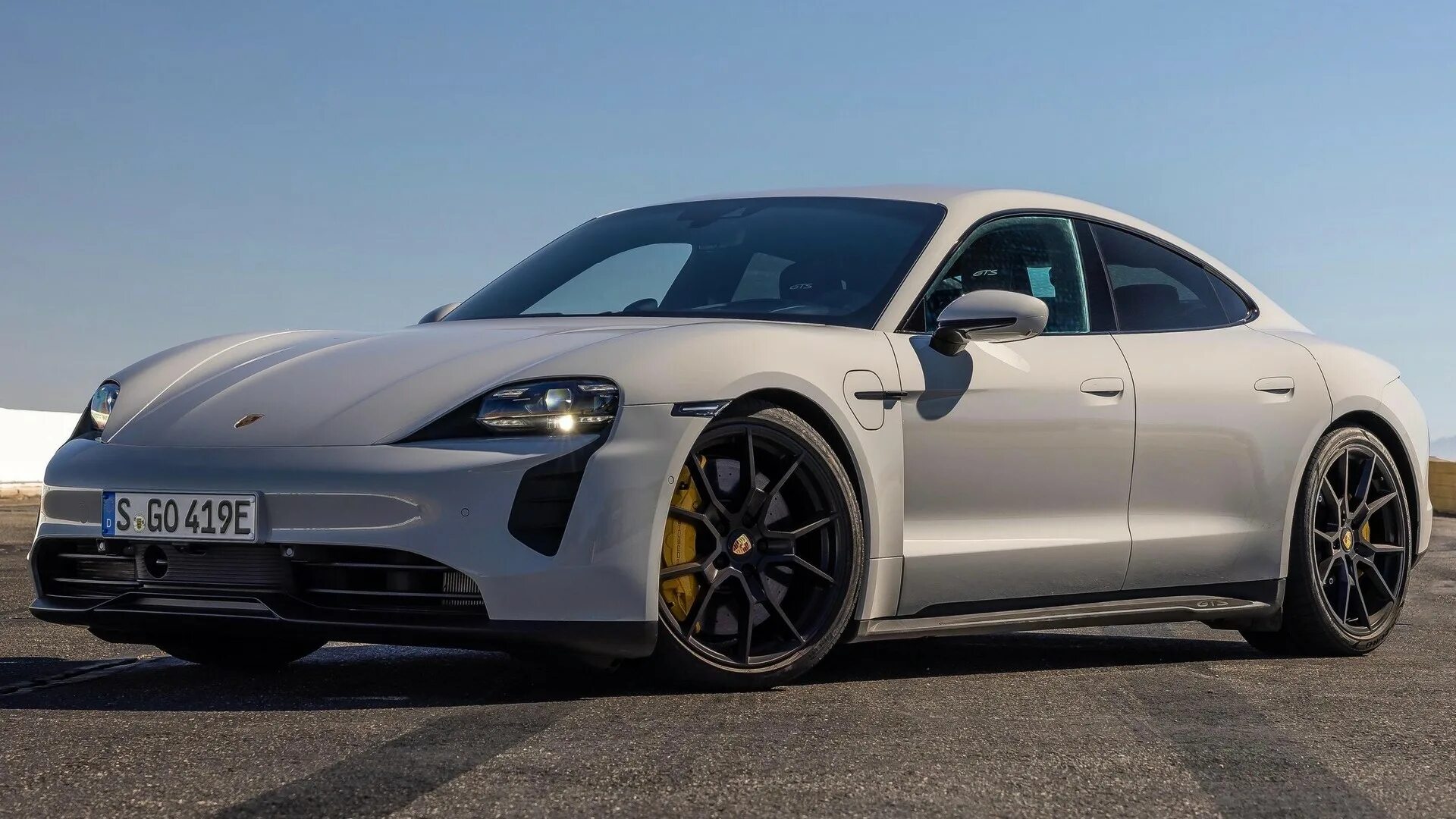 Porsche taycan 2024. Порше Taycan. Porshe 2023 Taycan Porsche. Taycan GTS 2022. Порше Taycan Turbo s 2020.