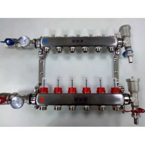 Vier сантехника. Коллектор проходной регулируемый far multifar (3822 3412tp) 3/4" нр-вр, 3 отвода 1/2" плоское уплотнение. Регулятор давления отопления ф50. Сливная группа 1х1/2. Кран шаровый угловой 1/2" (в+ам) бабочка vieir.