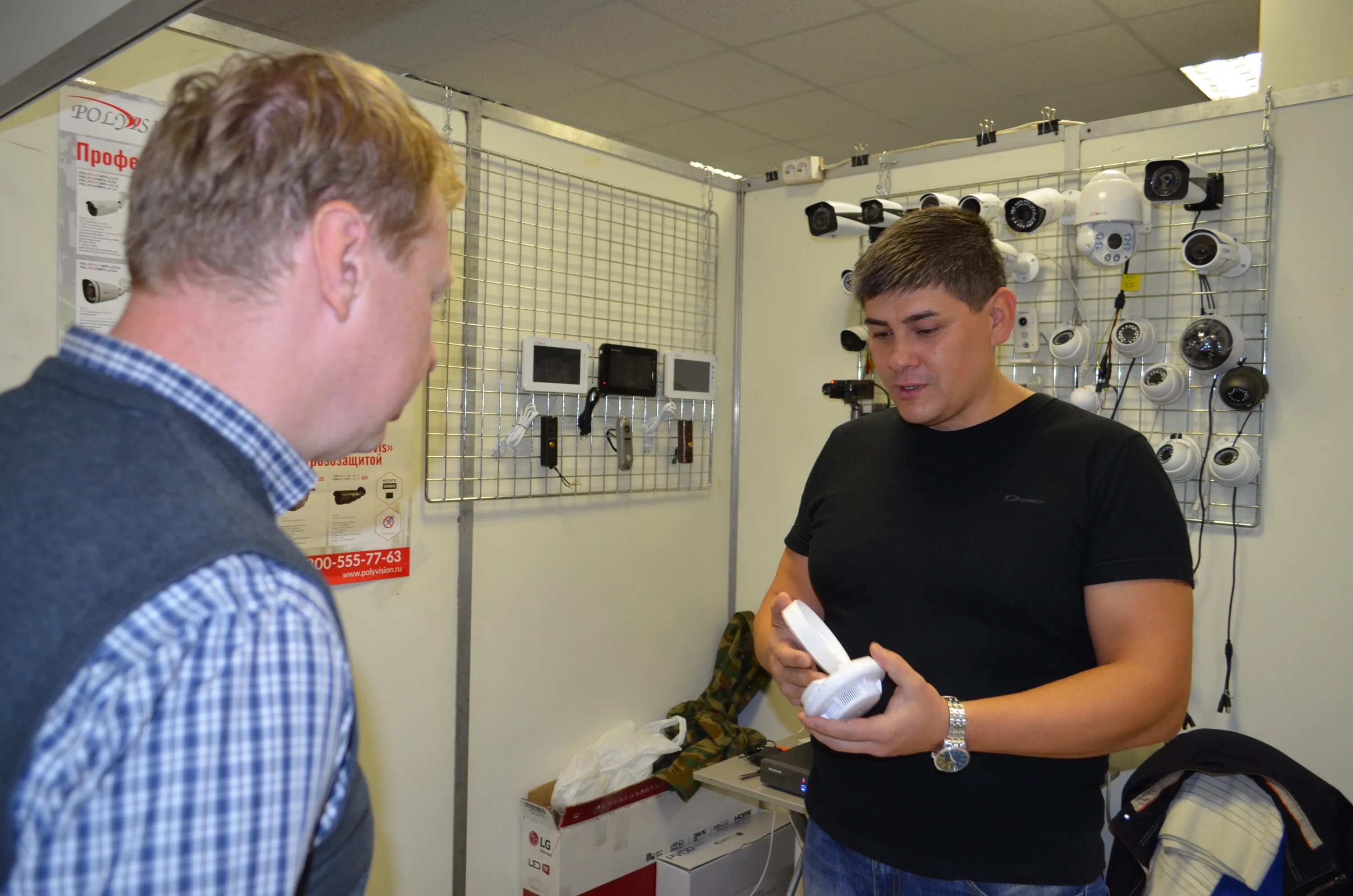 вакансии охранник в кирове