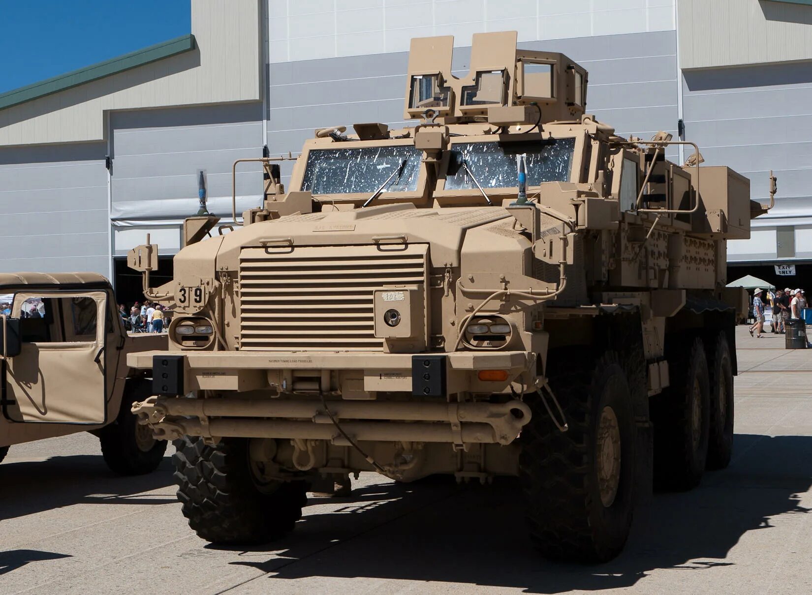 Oshkosh грузовик MRAP. MRAP Bae RG-33l. Грузовик америкпнскийmrapp. Китайские MRAP.