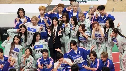 Jyp stray kids itzy nmixx like magic