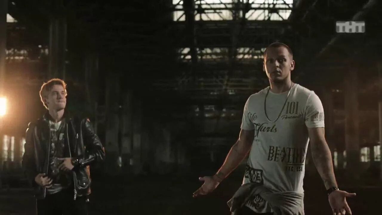 Полицейский с рублевки с билли. Билли миллиган рэпер. St1m рэпер. Полицейский с рублевки невидимая сигарета. St1m полицейский с рублевки.