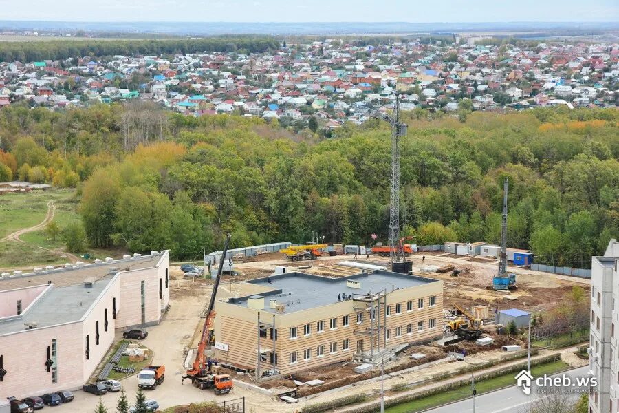 Эгерский бульвар 36 - Чебоксары (Дворец культуры тракторостроителей)