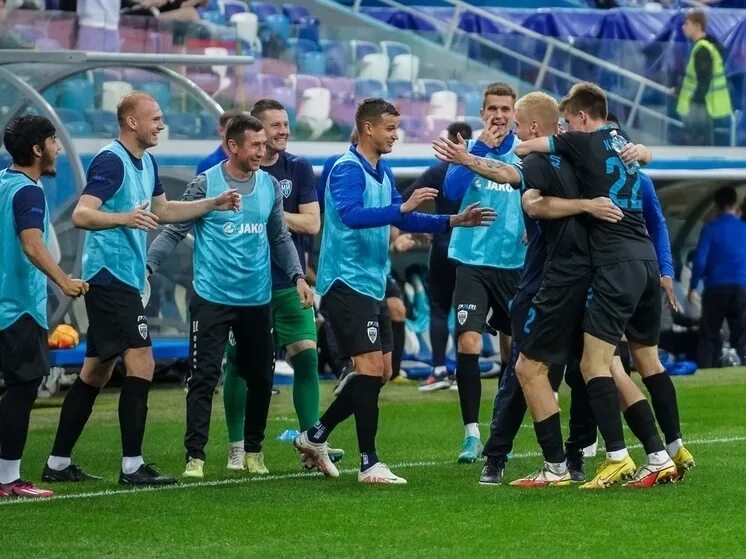 Футбольный клуб пари нижний новгород. Пари нижний новгород новости на сегодня последние. Пари динамо. Химки футбол. Пари нижний новгород новости на сегодня последние.