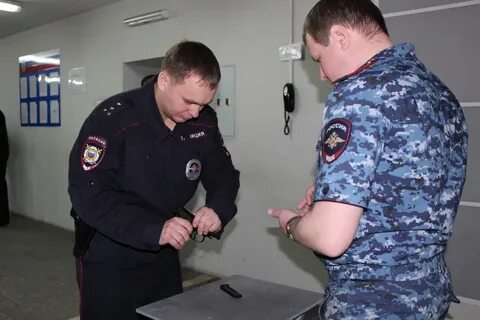 Сотрудник уголовного