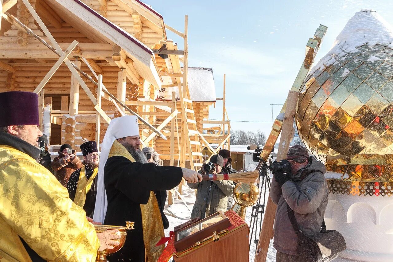 совершил освящение. совершил освящение. совершил освящение. григорово поклонный крест. совершил освящение.