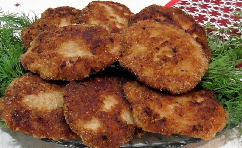 Котлеты из ротана рецепт очень вкусно. Котлеты из фарша ротана. Котлеты гречаники. Жареные ротаны. Котлеты из ротана рецепт очень вкусно.