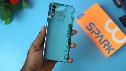 Tecno spark фото