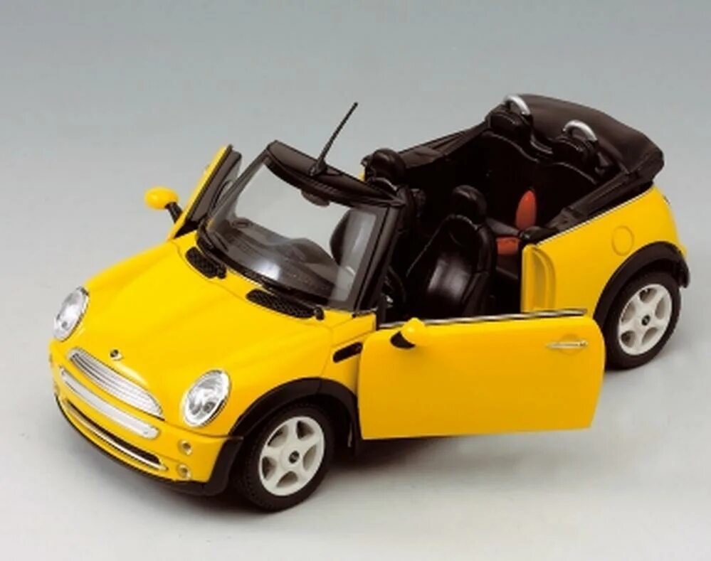 Маленькие машинки 2. Кабриолет мини Купер Bburago 1/32. Мини Купер с Сабрио игрушка Велли кабриолет. Машинка Технопарк Mini Cooper. Игрушечный желтый мини Купер.