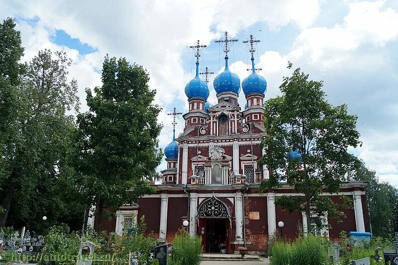 Рп5 устюжна. Церковь Казанской иконы Божией матери (Устюжна). Церковь Казанской иконы Божией матери в Устюжне, Устюжна. Соборная площадь Устюжна. Достопримечательности города Устюжна Вологодской области.