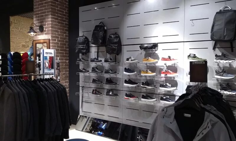 сударь ковчег. магазин брукс бразерс. Zenden эльгрин ижевск. магазин шмотка. бенч футболка монстры мужские.