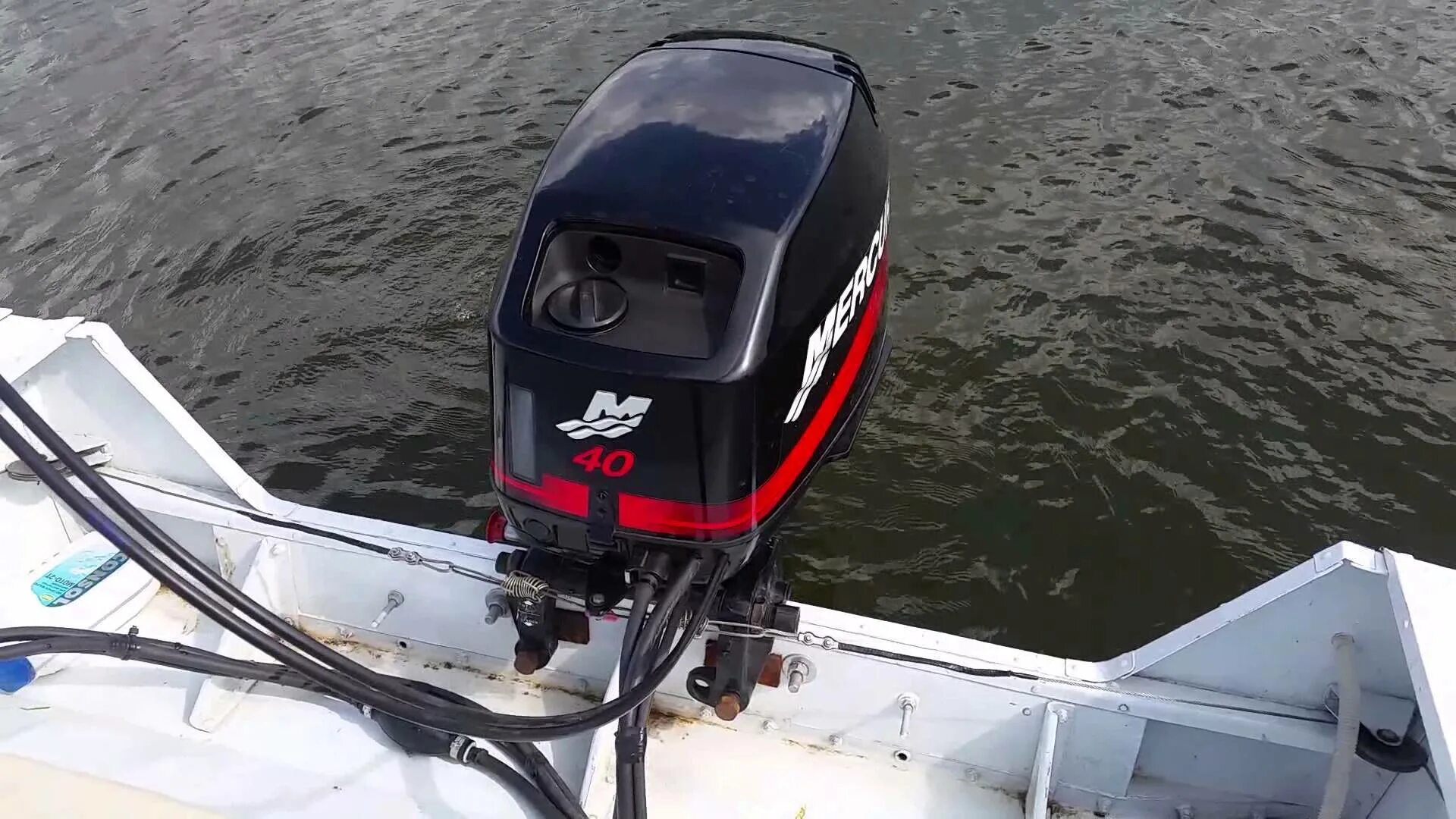 Мотор mercury 50eo. Лодочный мотор меркури 40 джет. Лодочный мотор меркури 40. Мотор меркури 40 2 тактный. Mercury 40.