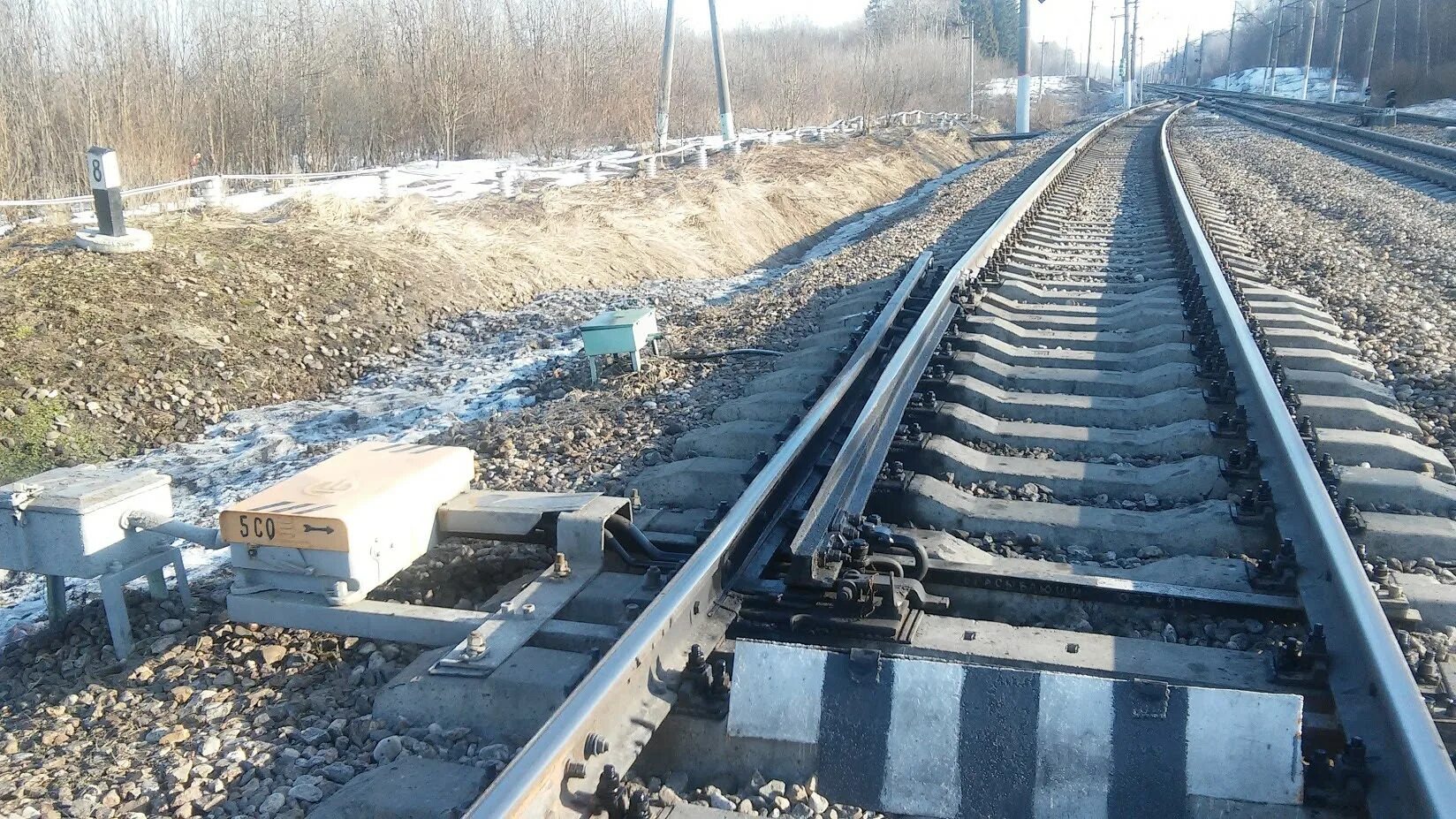 Башмаки стрелок. Сбрасывающий остряк на железной дороге. сбрасывающих башмаков, сбрасывающих остряков, сбрасывающих стрелок. стрелочный сбрасывающий остряк. сбрасывающая стрелка 2884.