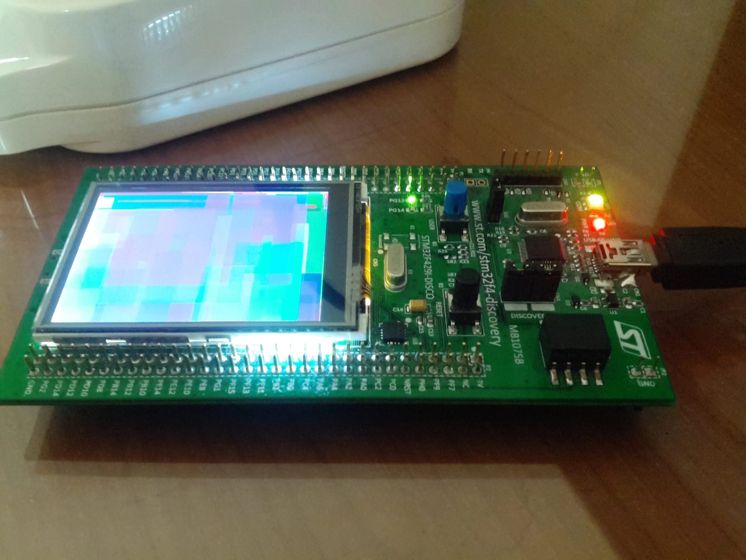 Осциллограф на stm32. Stm32 proteus. Corexxxr stm32f405. Stm32f103c8 proteus. Stm32 nrf24.