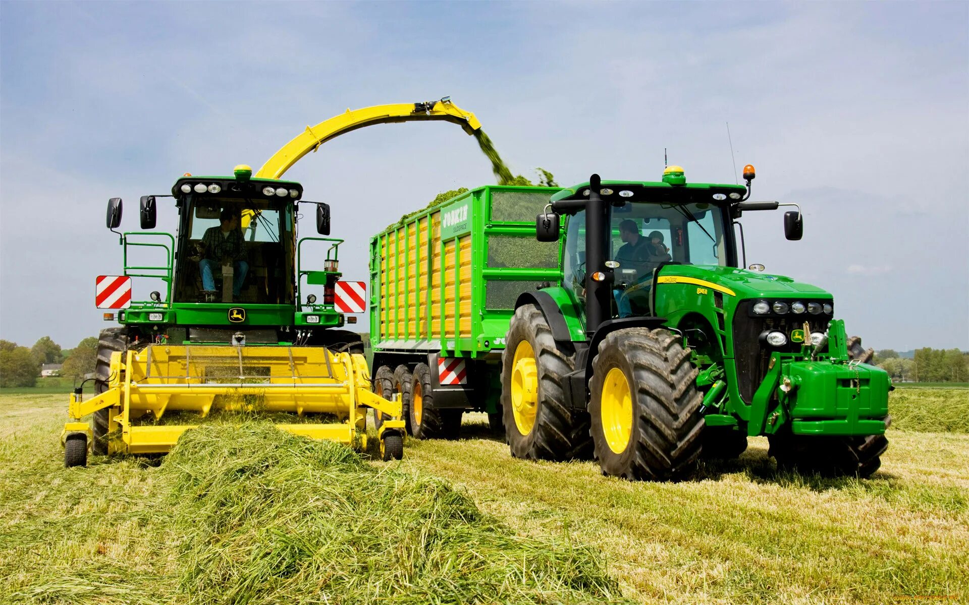 Комбайн машина трактор. Кормоуборочный комбайн John Deere 7350. Джон Дир 7830. Силосный комбайн Джон Дир 7350. John Deere 8345r.