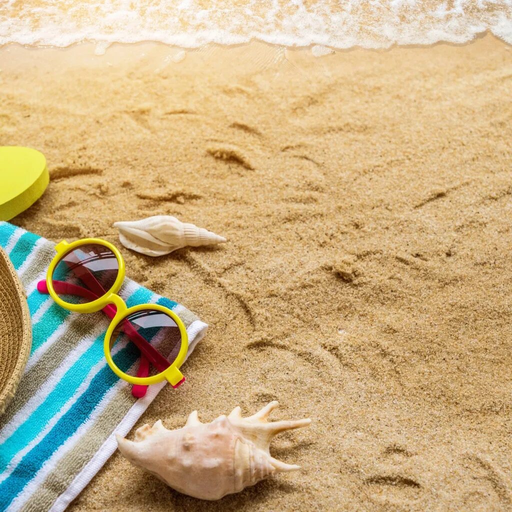 Продляем лето. Лето пляж. Лето солнце песок. Лето море песок. Лето море солнце.