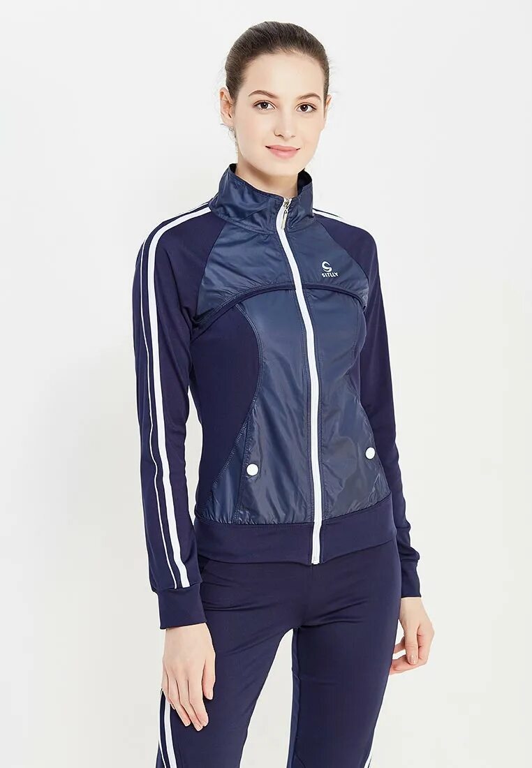 Парень в спортивной одежде. Track jacket. Спортивный костюм синего цвета женский. Спортивный костюм синего цвета женский. Спортивный тонкий.