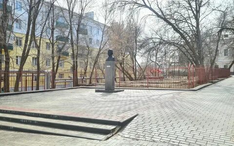 Памятник на дне