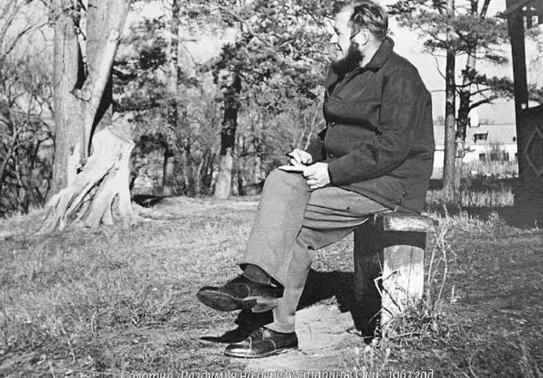 Иван засурский. Роберт де ниро малавита. Питер& джексон red one. Виктор шендерович михаил смирнов. Владимир сорокин фото писатель.