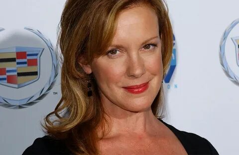 Elizabeth Perkins Joins Cast of 'Preacher' Complex.