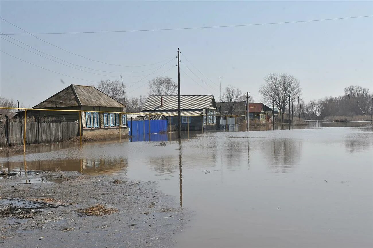 Зона подтопления казанское тюменская область. Цунами село воронежское. Половодье. Половодье в казани. Зона подтопления казанское тюменская область.