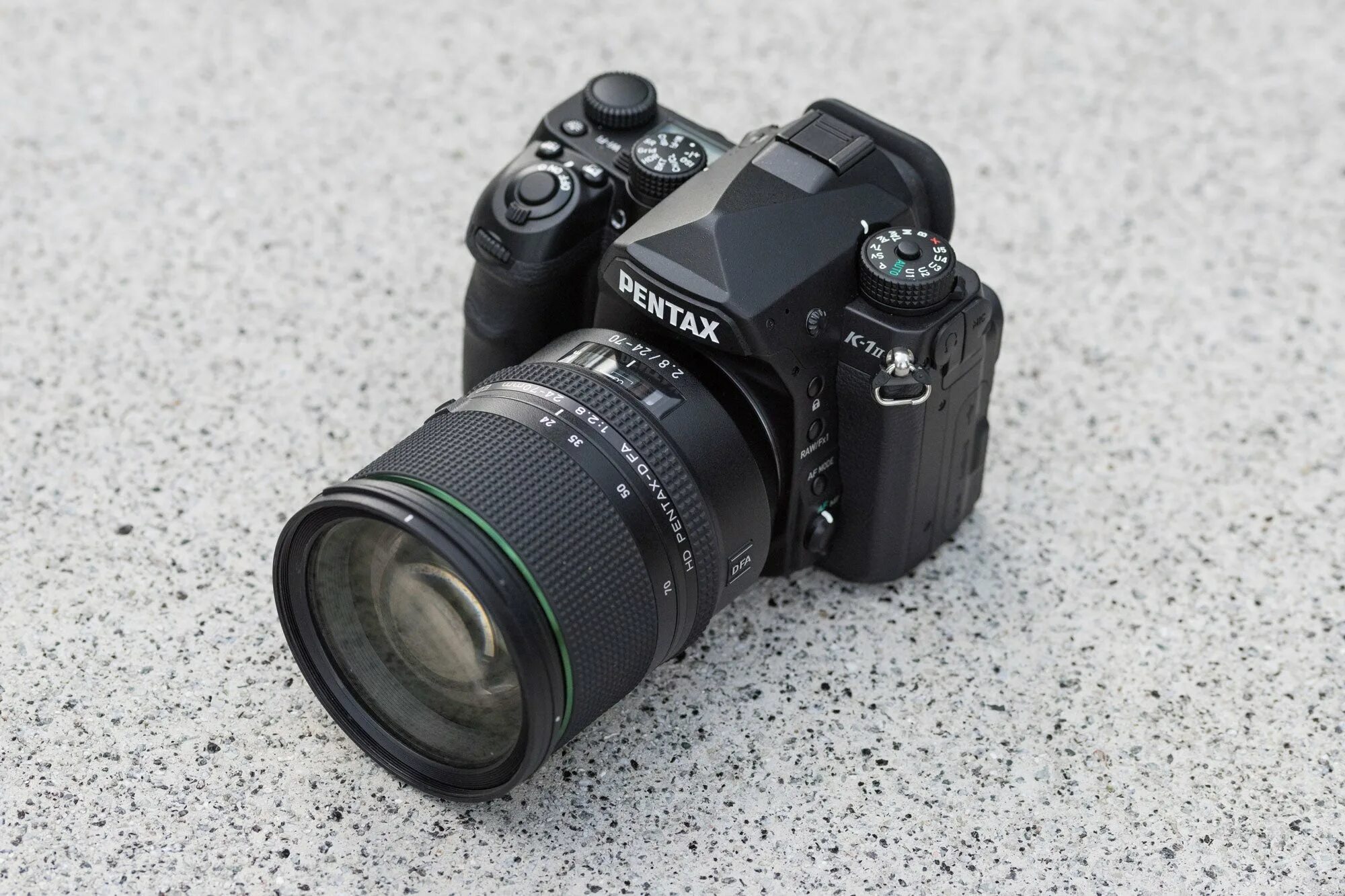 Pentax k 1 mark ii. Pentax k1 mk ii. зеркальный фотоаппарат pentax k-1 mark ii body. pentax k1 + 702.4. pentax k 1 mark ii подсветка.