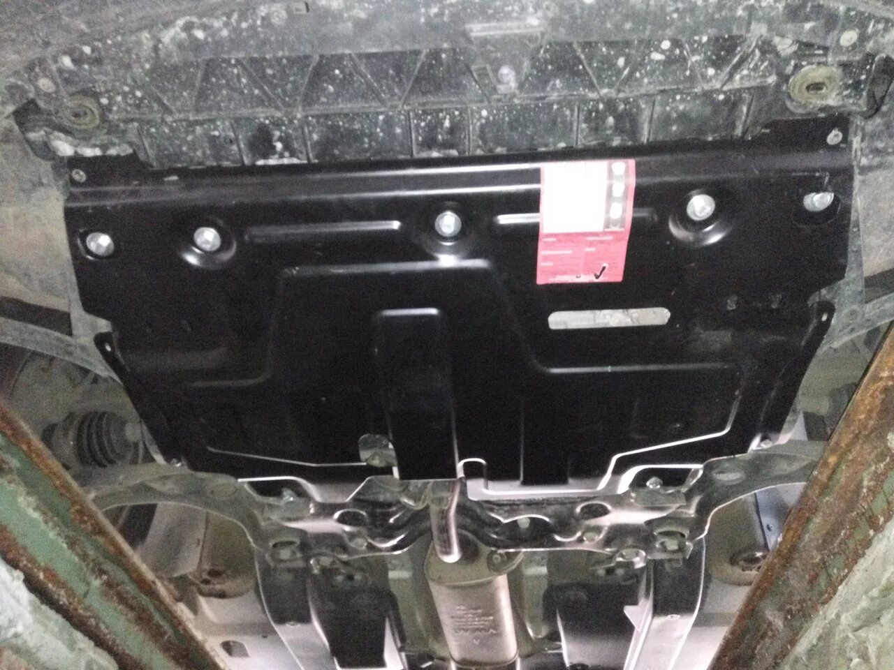 Защита двигателя фольксваген поло седан. Защита двигателя фольксваген поло седан 2016. Защита двигателя фольксваген поло седан. Защита картера фольксваген поло седан 2014. Защита картера двигателя поло седан 2011.