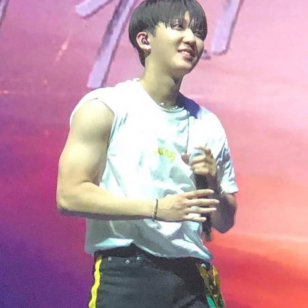 Пресс чанбина. Чан бин stray kids пресс чанбин. Чанбин 2022. Чан бин stray kids пресс чанбин. Чанбин stray kids 2021.