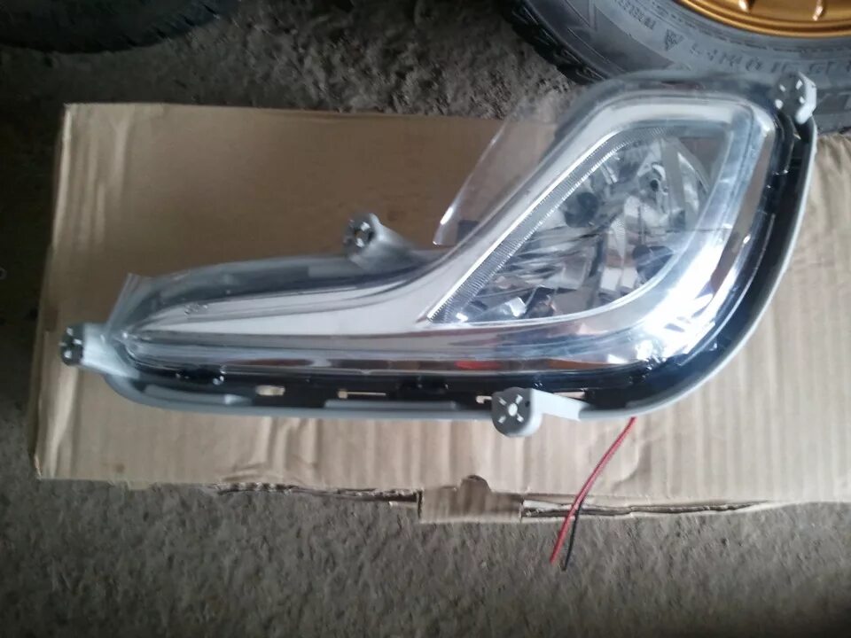 Замена ламп в птф - Hyundai Solaris, 1,6 л, 2011 года запчасти DRIVE2