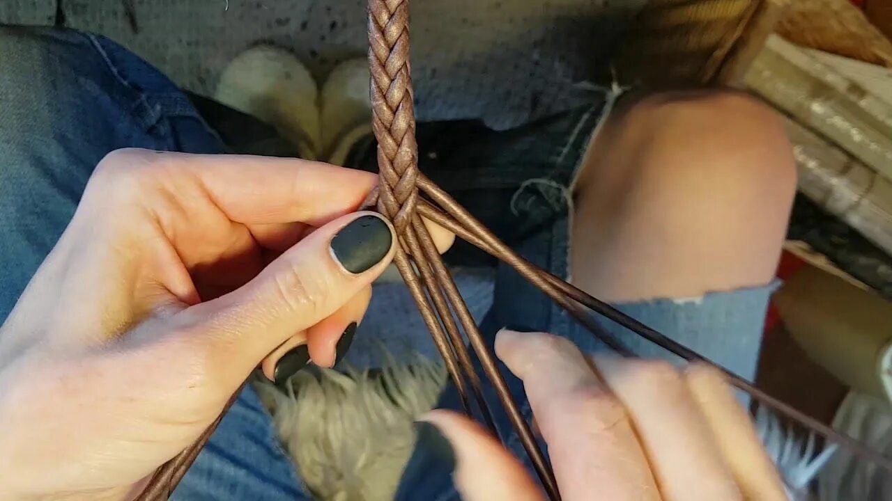 Как сплести ручку для сумки. Плетение ручки для сумки. коса из 8 трубочек. плетеные ручки для сумки. косичка из 8 трубочек.