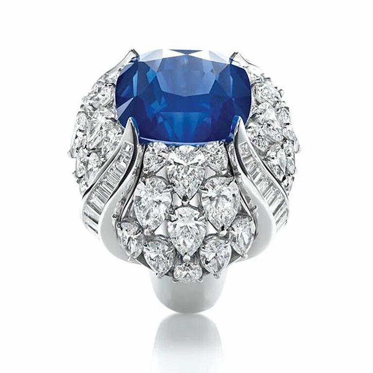 Harry winston ювелирные украшения кольца. Ювелирные украшения гарри винстон. Harry winston ювелирные украшения официальный сайт. Ожерелье гарри уинстона. Harry winston колье.