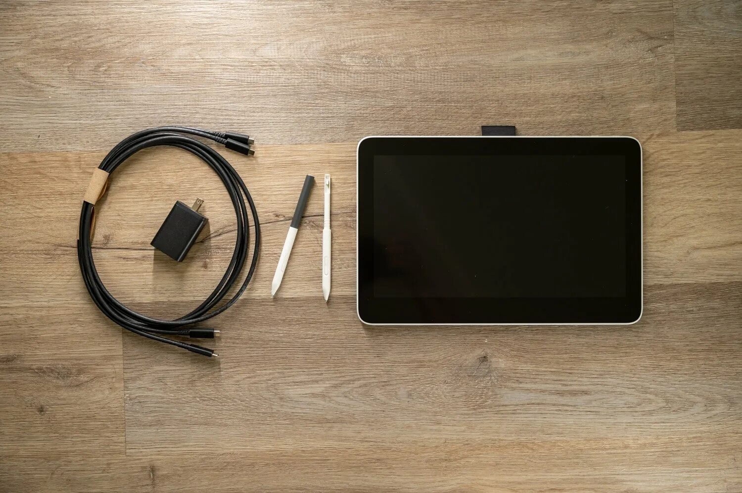 Wacom one монитор. Wacom one 13. one by wacom линейка.
