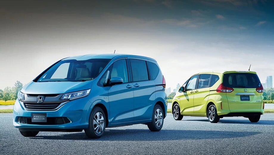 Honda freed 2016. Топ компактвэнов. Honda freed 2017. Хонда фрид 2016 года. Топ компактвэнов.