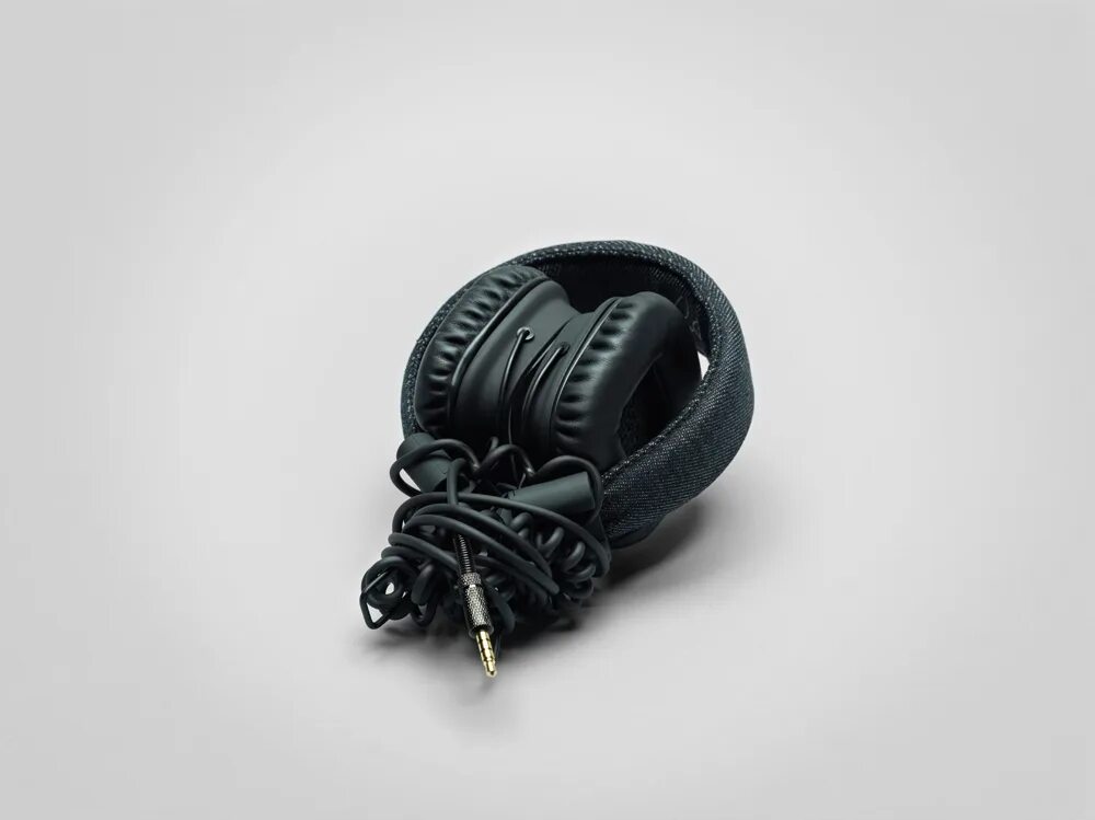 Маршал 4 микрофон. Marshall major 2 pitch black. marshall major 4 микрофон. marshall major black. наушники marshall маленькие.