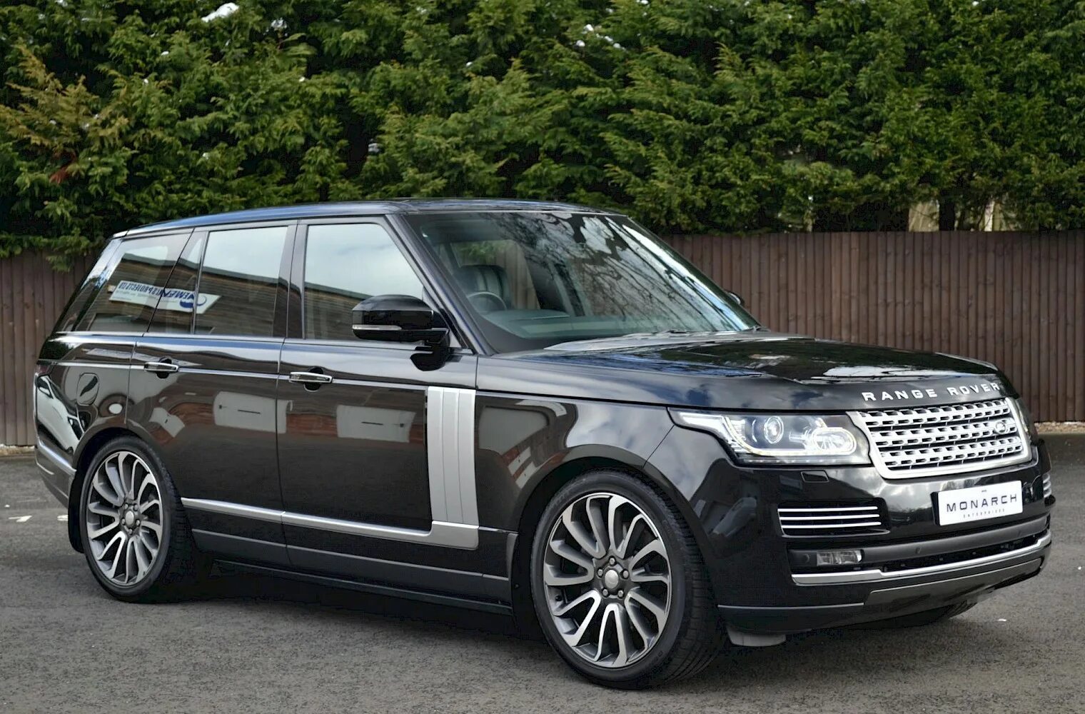 Range rover vogue 4. Рендж ровер вог 2014. land rover range rover vogue se. range rover vogue 2025. range rover vogue se 2025.