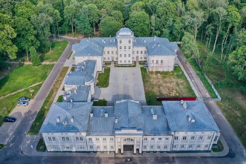 жиличи. жиличи. дворец булгаков в жиличах. усадьба в жиличах беларусь. жиличи дворцовый комплекс.