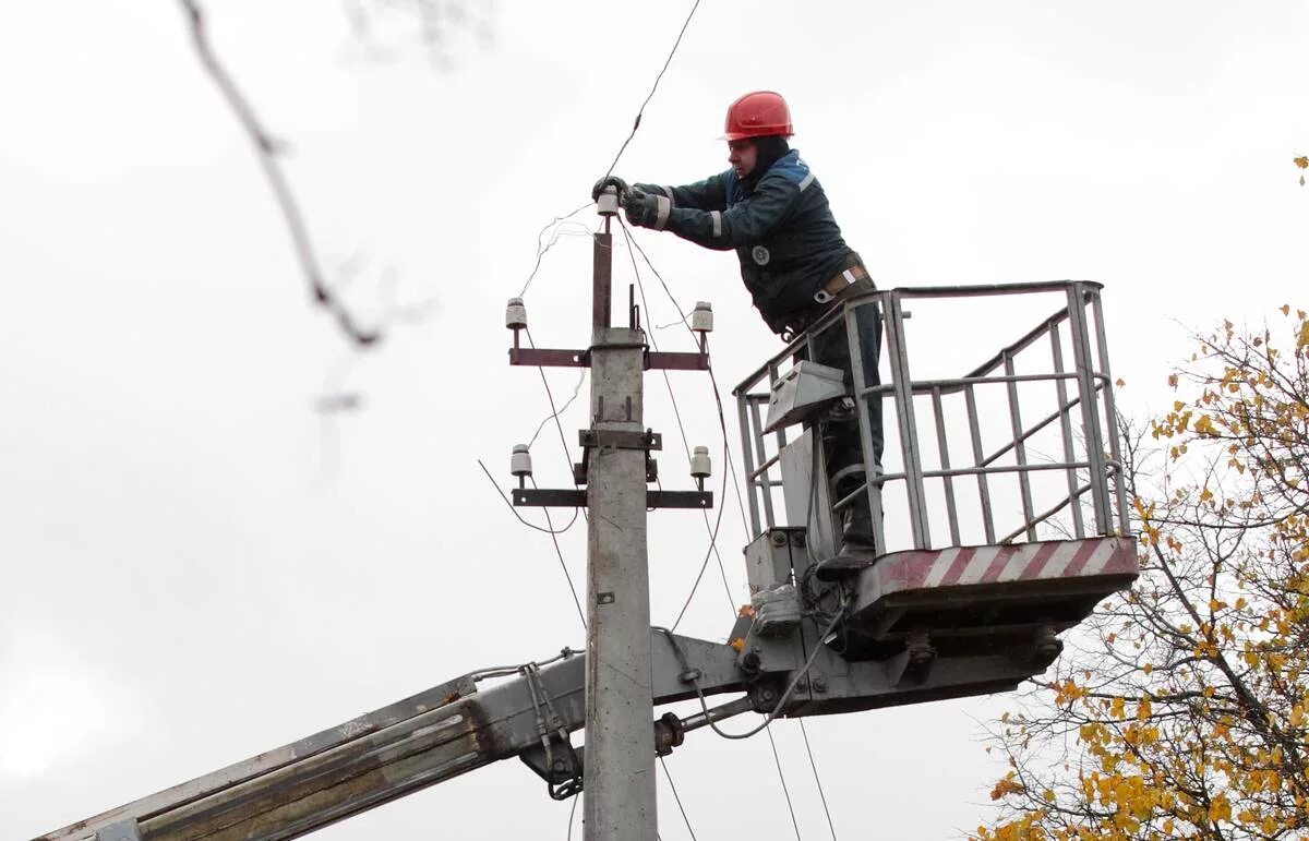Городские электросети оренбург. Промышленный рэс оренбургэнерго. Сочинские электросети. Электросетевой комплекс. Лэп рэс рыбница 110 кв.