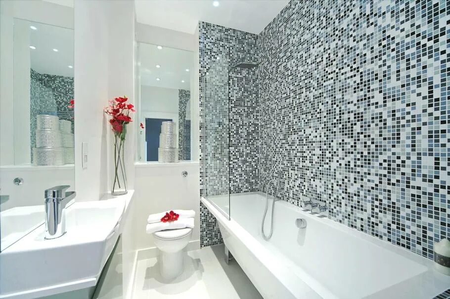 Ванна мозаикой фото. Мозаика для ванной. Ванная комната мозайка. Мозаика в ванной комнате. Ванная с мозаичной плиткой.