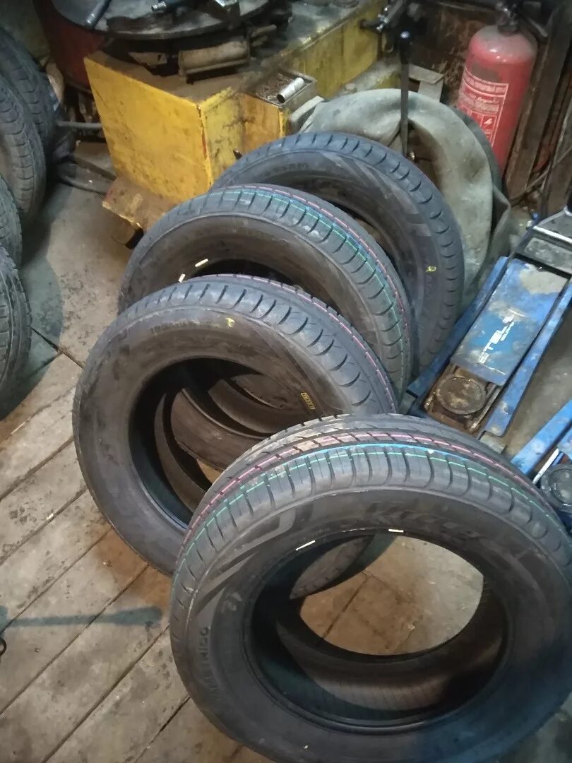 Кама универсал резина. 185/65 r14 86h proxes cf2 toyo. 185/60 r15 лето. Летняя резина 185/60 r14. 185 на 60 r14 как выглядит.