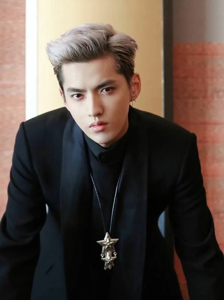 Kris. Kris Wu 2022.