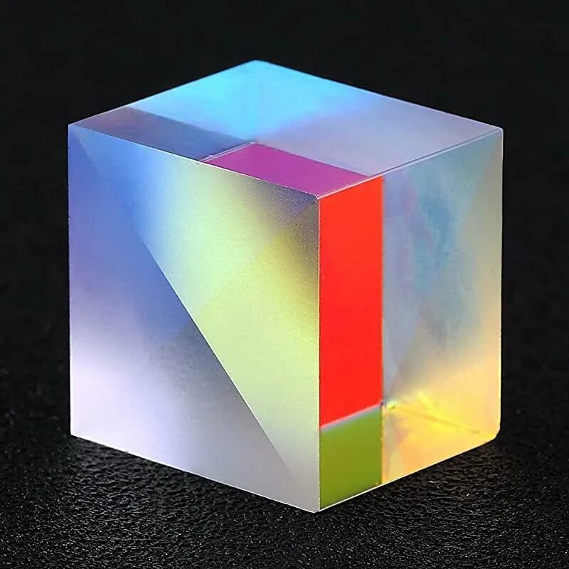 И призма и куб 12. X cube призма. rgb кубик. x-cube цветной куб. prism призма кубик рубика.