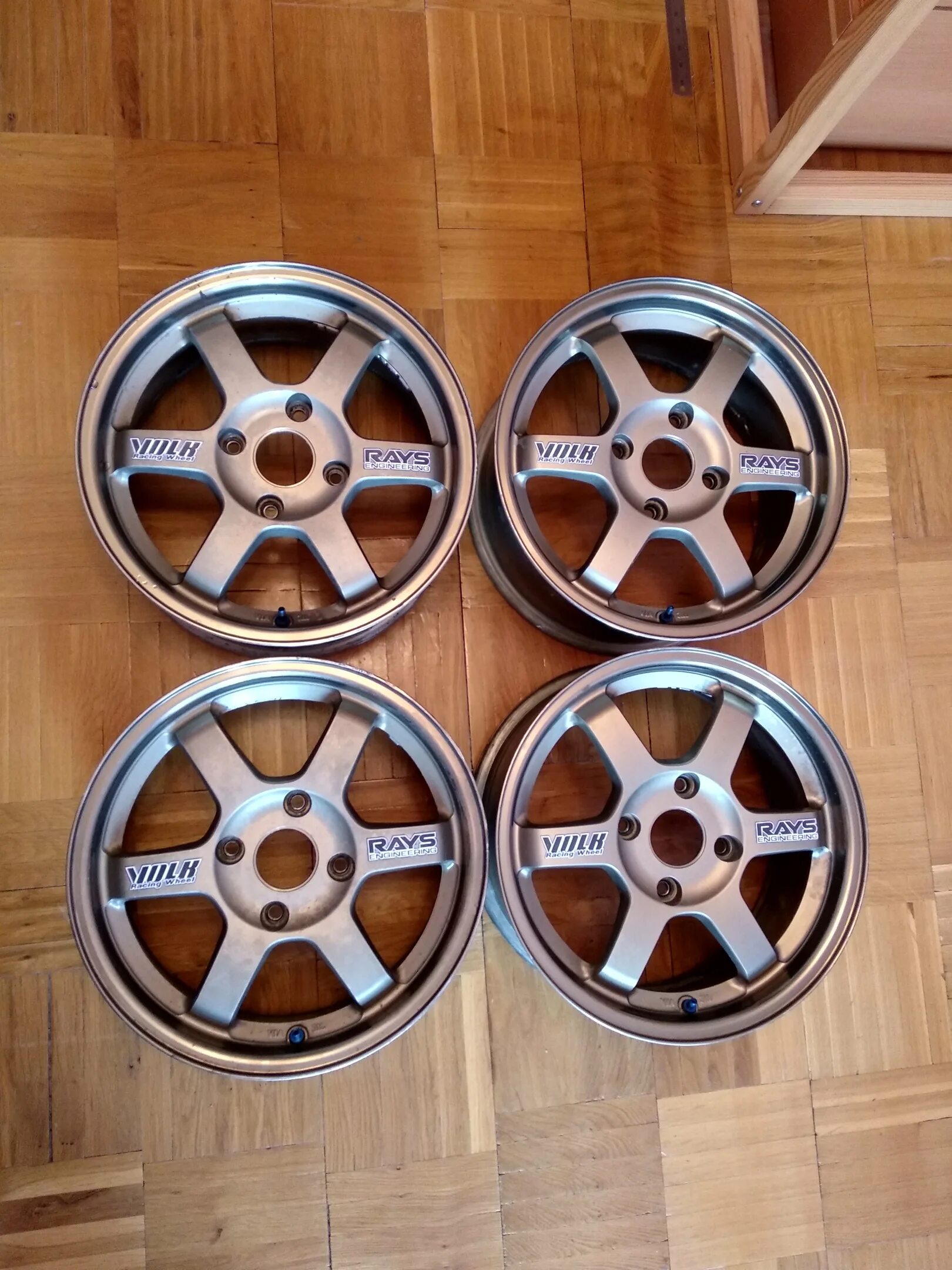 Rays r15. Volk racing te37 r15. rays te37 r15 на ваз. volk racing r15 на ваз. диски rays volk racing te37.