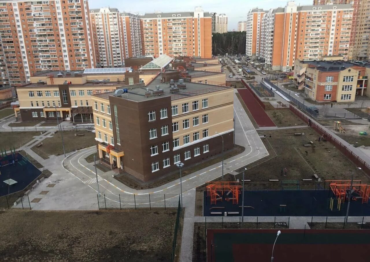 жк янтарный балашиха щитниково. мкр янтарный балашиха. балашиха мкр янтарный щелковское шоссе. г. янтарный москва щелковская.