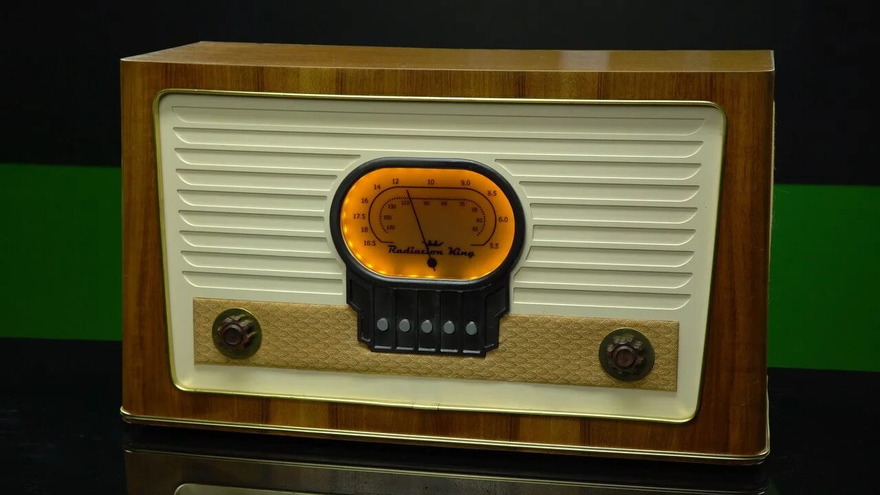 Самодельный корпус для радиоприемника. Радиоприемник fallout. Радиоприемник в деревянном корпусе. Самодельный корпус для приемника. Сша).