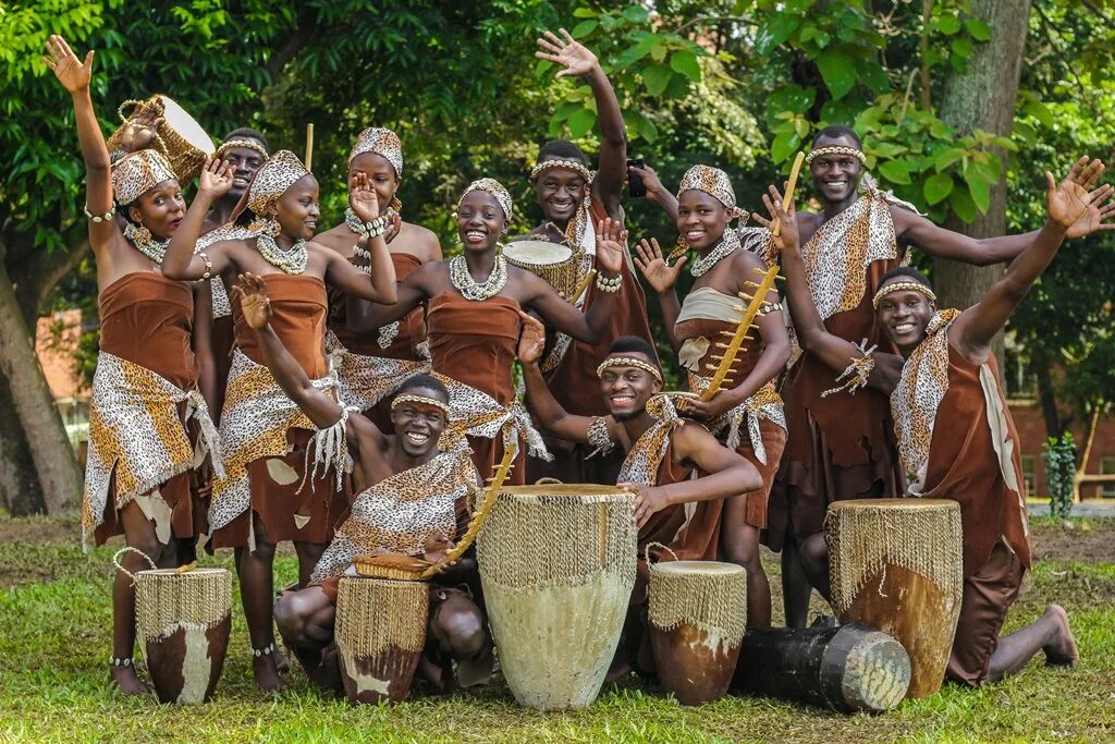 Музыкальный фольклор народов африки. Музыкальная культура африки. Музыкальные инструменты африки презентация. Доклад о африканской музыке. Музыкальные традиции народов африки.
