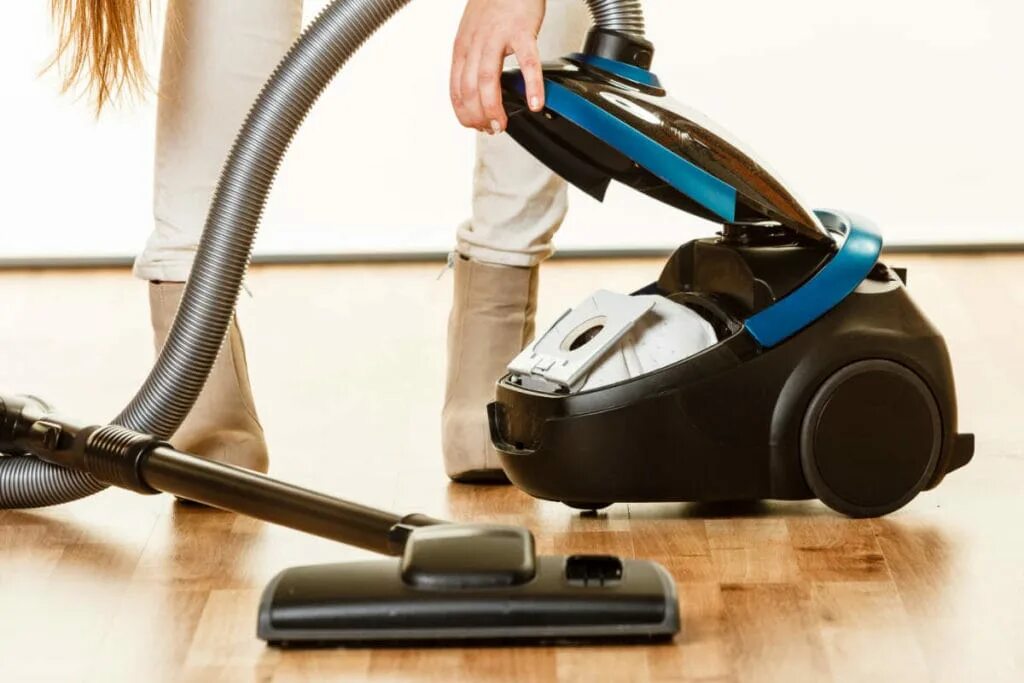 Home vacuum cleaner. Vacuum Cleaner пылесос. Пылесос Дофлер Vacuum Cleaner. Мешок для пылесоса. Пылесос jpg.